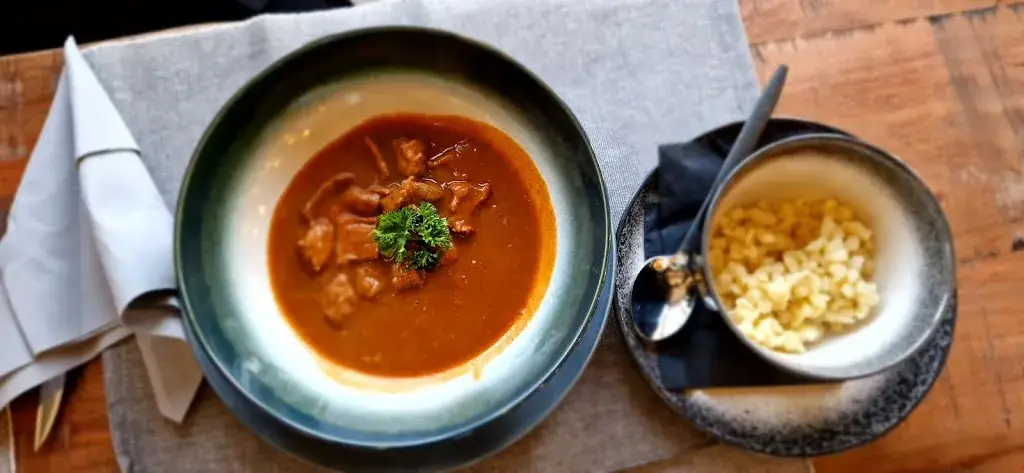 Menu_Restaurant Fox and Rabbit_Rosegg_immagine_9