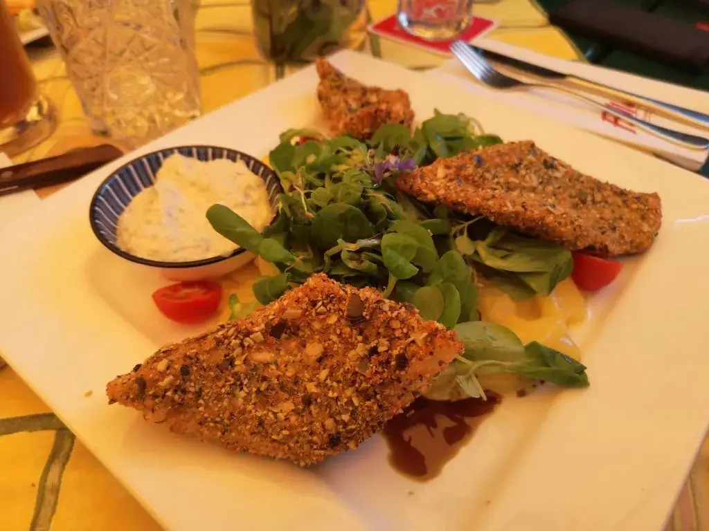 Raphael Pigulla_Falle - Country Inn_Rosegg_avis