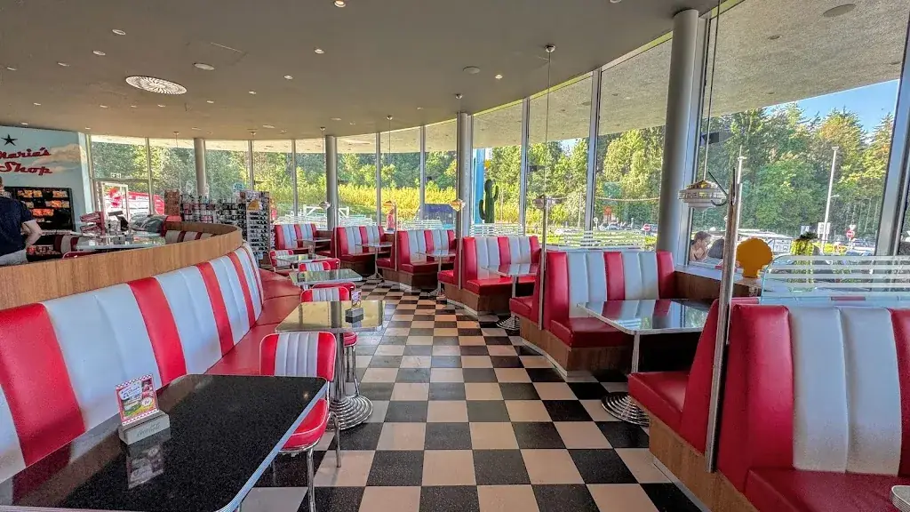 Maria’s Diner_Rosegg_slider_image_2