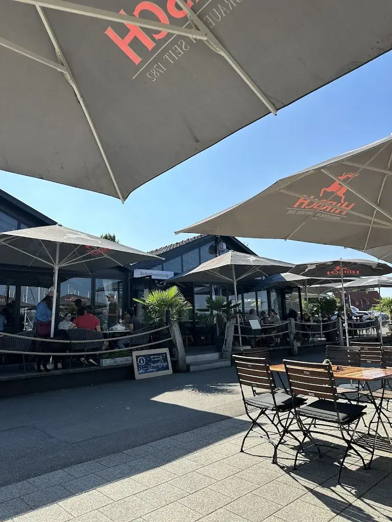 Dasha Motsar_Restaurant Seeräuber Reichenau_Reichenau_avis