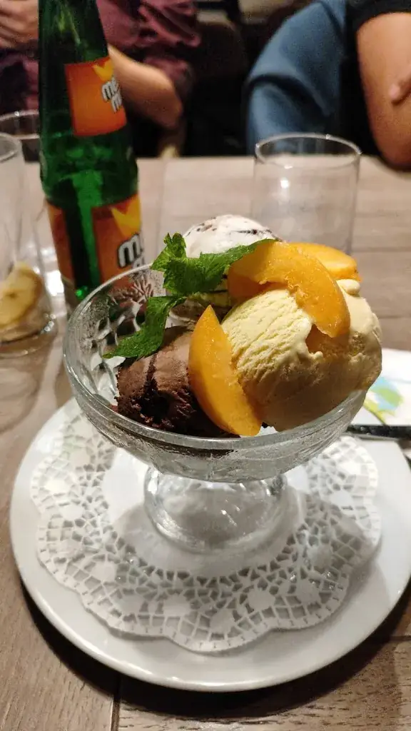 Jose Serrano_Die Küferei - Rolf Stader_Reichenau_avis