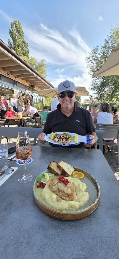 Melinda Zschaemisch_Restaurant Strandbad Reichenau_Reichenau_recensione