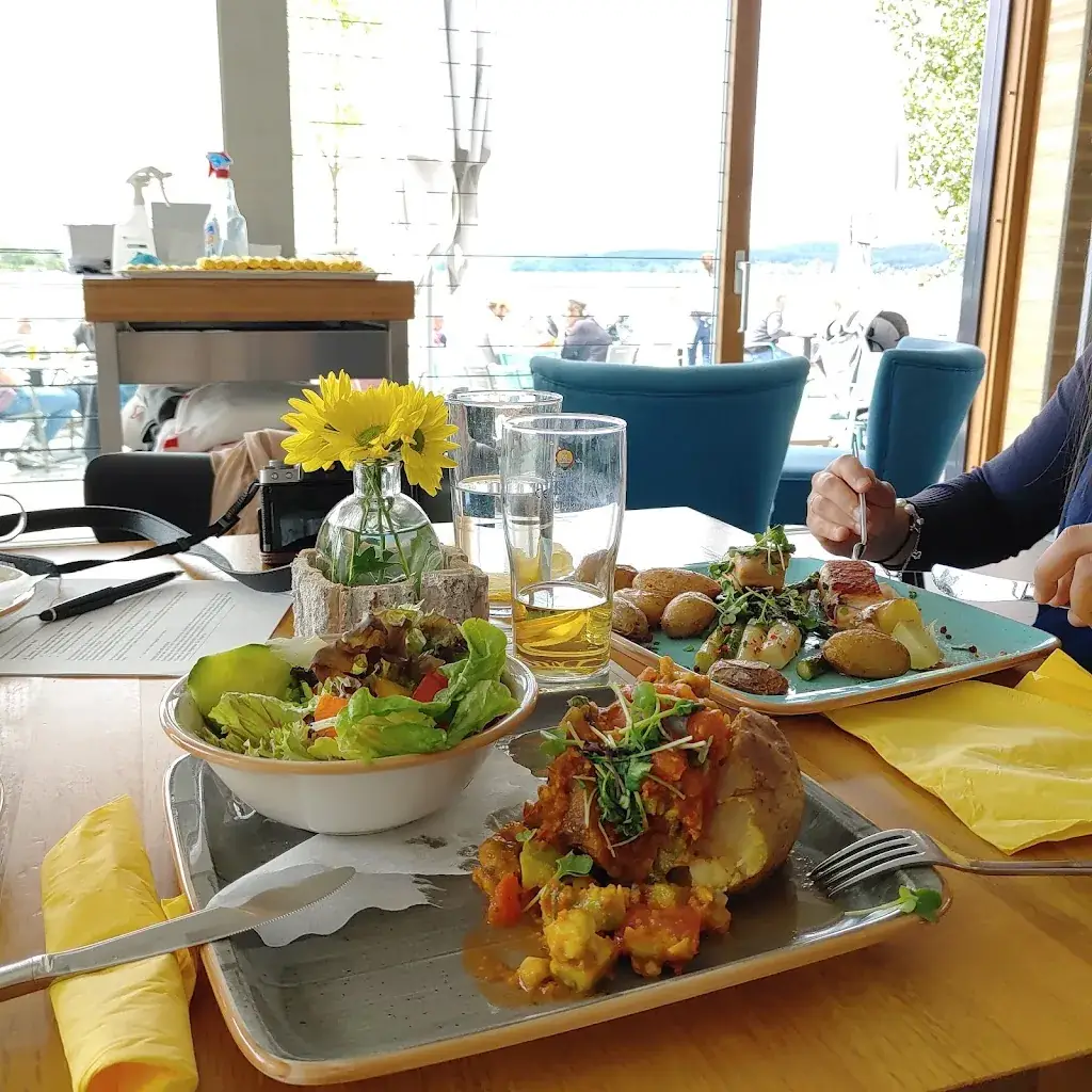 Sven Schilling_Restaurant Strandbad Reichenau_Reichenau_recensione