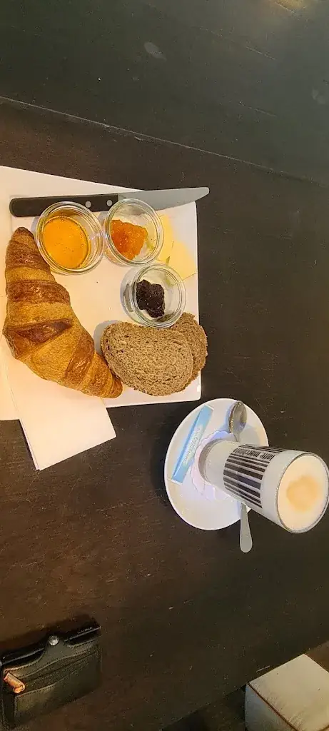 Maik_Bienenhof_Reichenau_avis