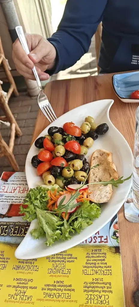 Hussam Chidiac_Georg's Fischerhütte Fischrestaurant_Reichenau_avis