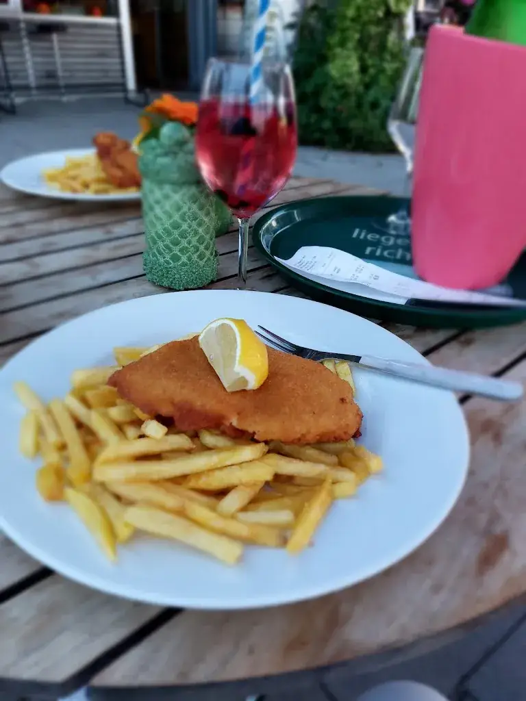 Cristina Bel_Sandseele | Strandbar & Restaurant_Reichenau_review