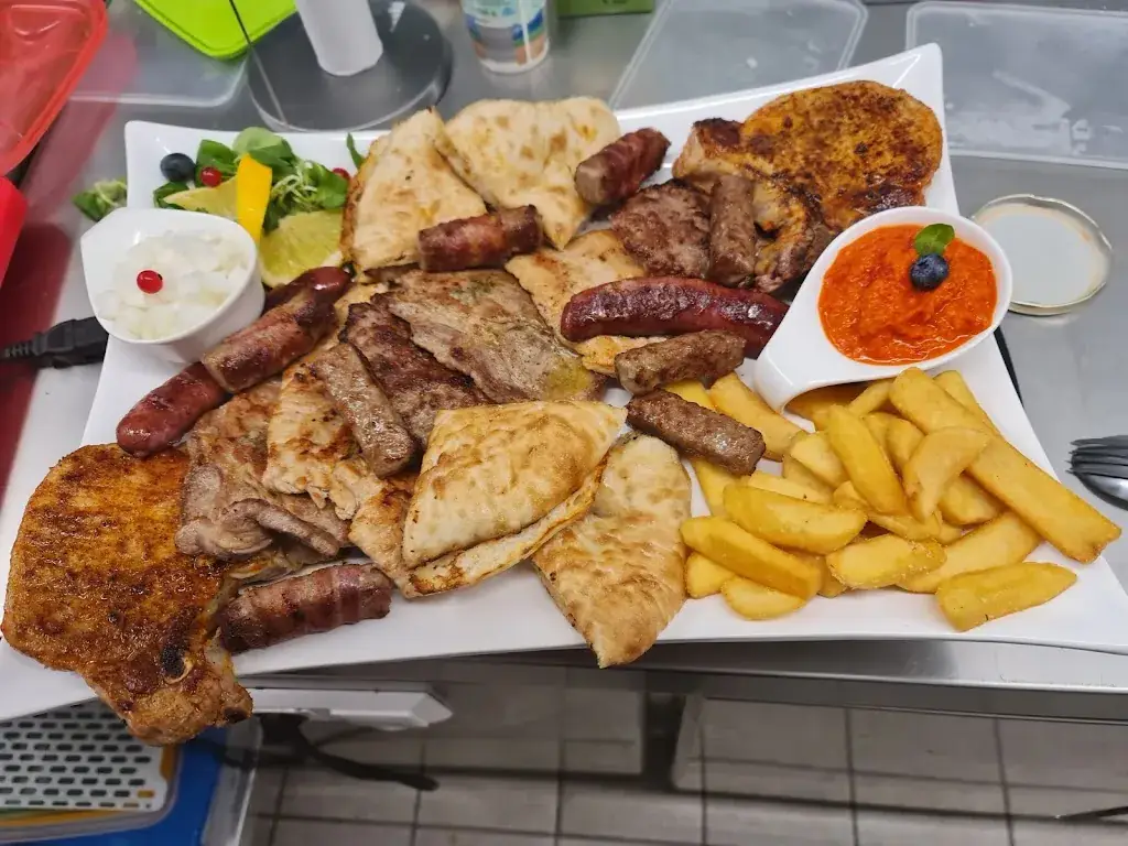 Menu_Kultcafe und Dara´s Restaurant_Sankt Jakob im Rosental_image_8