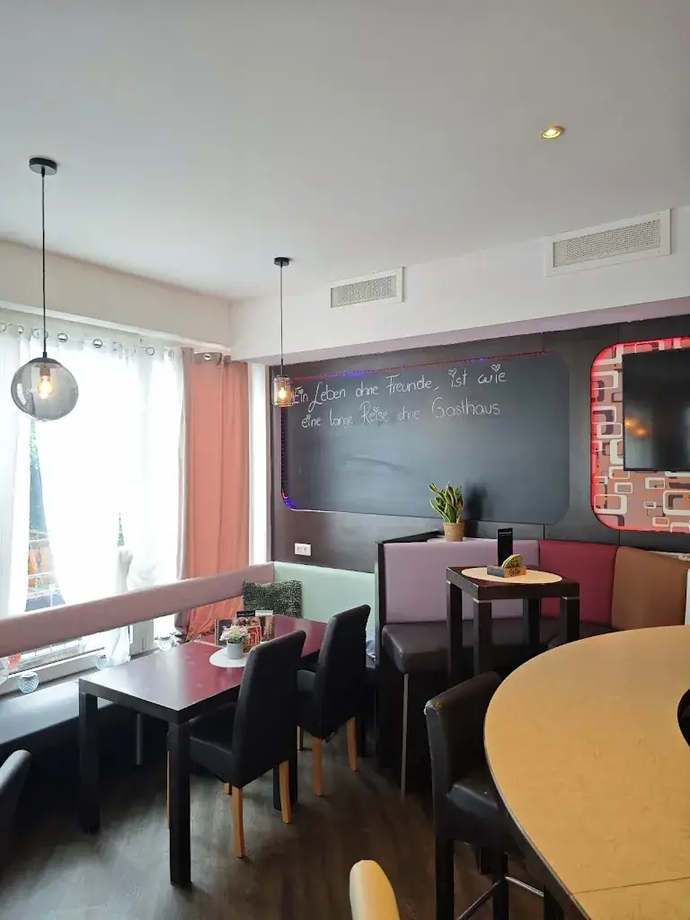 Kultcafe und Dara´s Restaurant_Sankt Jakob im Rosental_slider_image_2