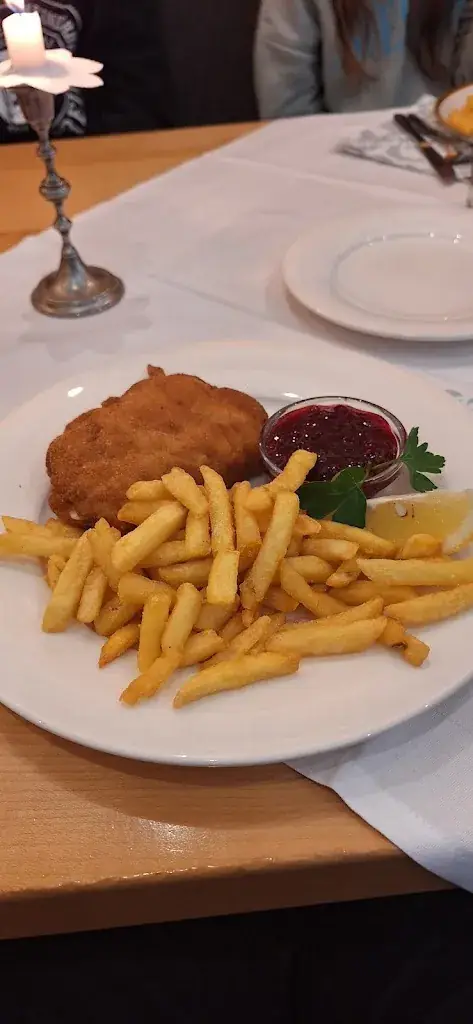 Franz Scherr_Gasthaus Strobl_Sankt Ruprecht_review