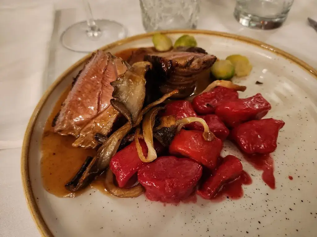 Jean-Yves Labour_Garten-Hotel Ochensberger_Sankt Ruprecht_avis