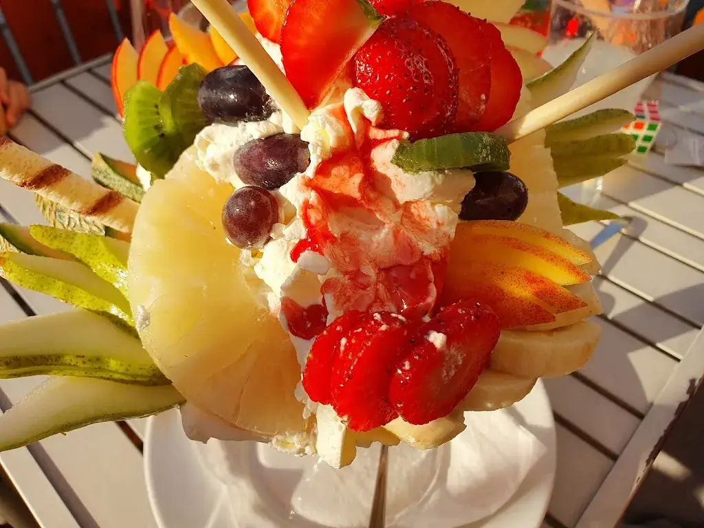 Günther Steininger_Cafe Central_Sankt Ruprecht_avis