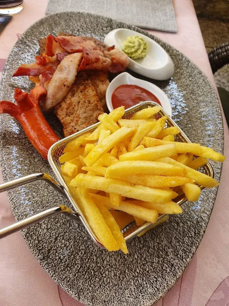 Evi Physio_Gasthaus Café Konditorei Sternweiss_Sankt Paul im Lavanttal_review