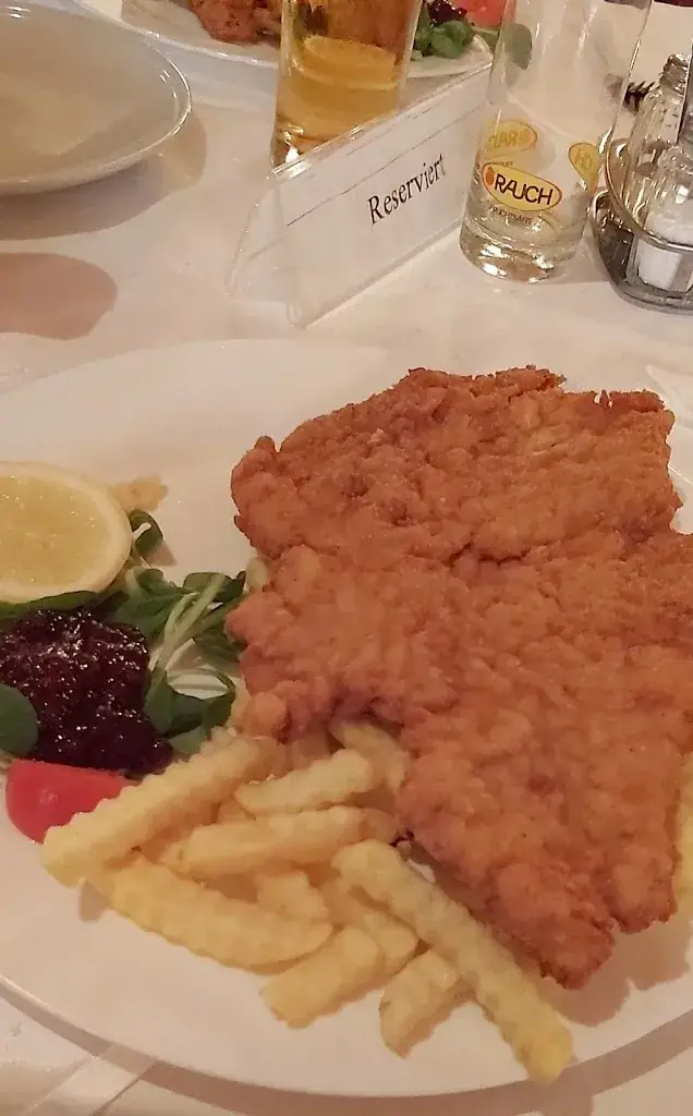 Daan Sanders_Alpengasthof Zum Enzian_Sankt Stefan im Gailtal_avis