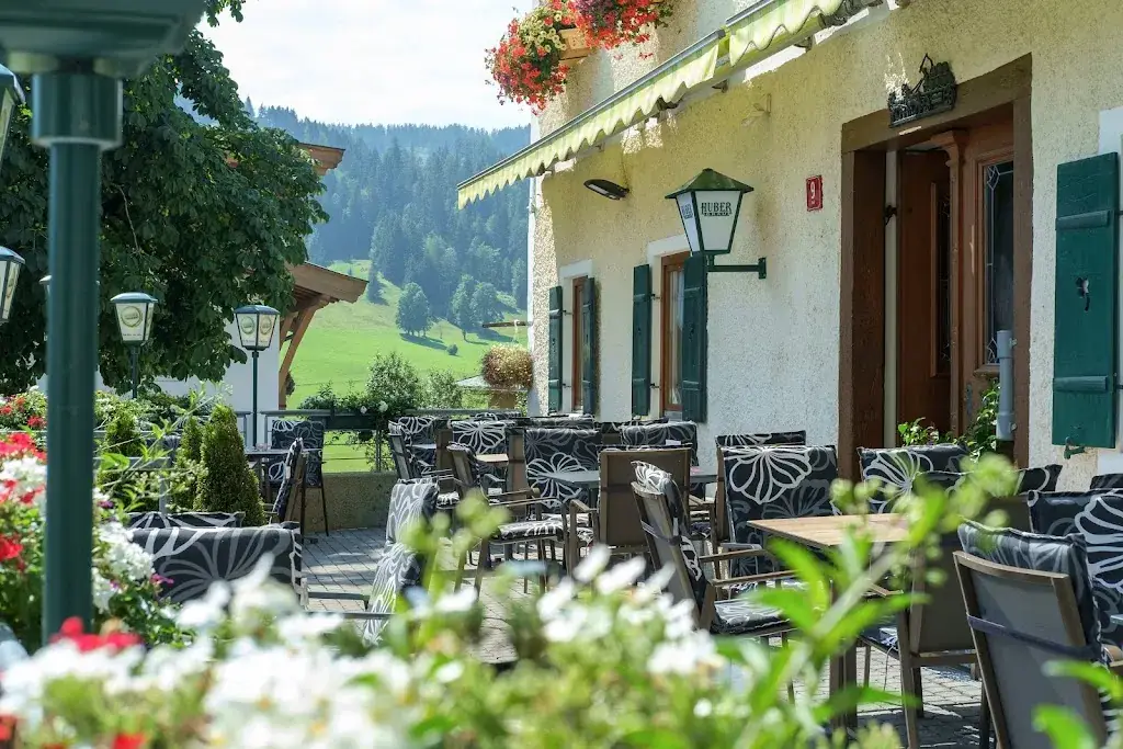 Gasthaus zur Post Hauserwirt_Sankt Jakob_slider_image_2