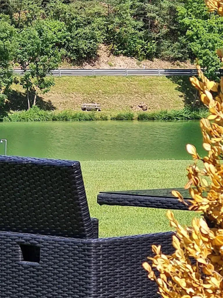 Ilse Windbüchler_Seestüberl am Sonnegger See_Sittersdorf_avis