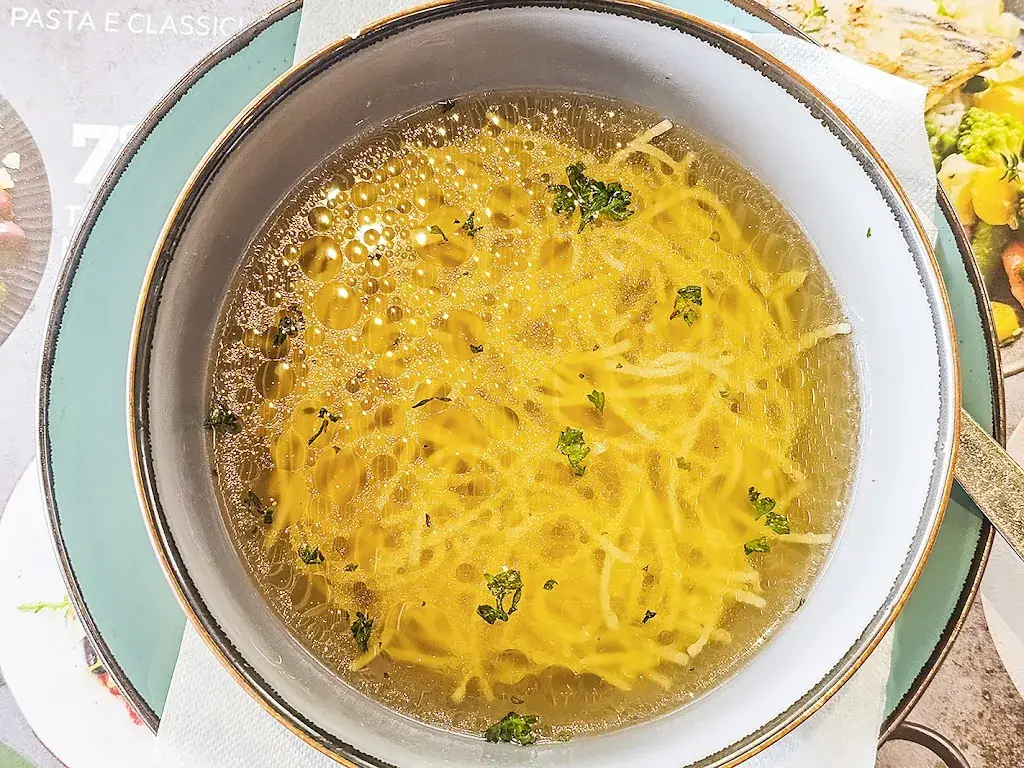 junee9_mömax Restaurant Spittal a. d. Drau_Spittal an der Drau District_avis