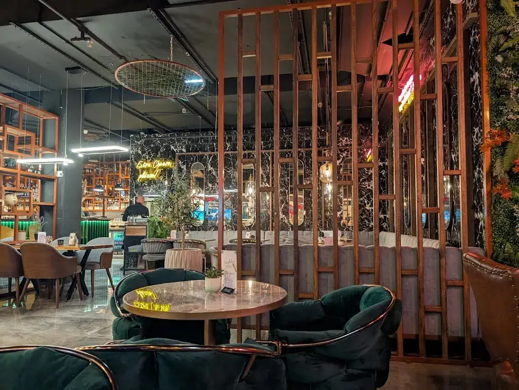 POME Food Bar_Spittal an der Drau District_slider_image_3