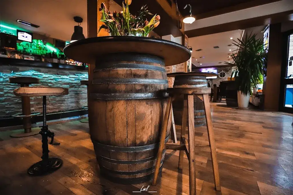 Platzhirsch_Schiefling am See_slider_image_1