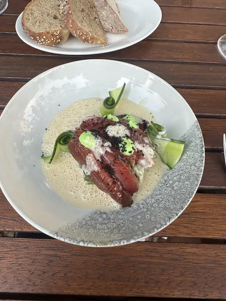 Robert Sheppard_Das Bistro_Seebach_recensione