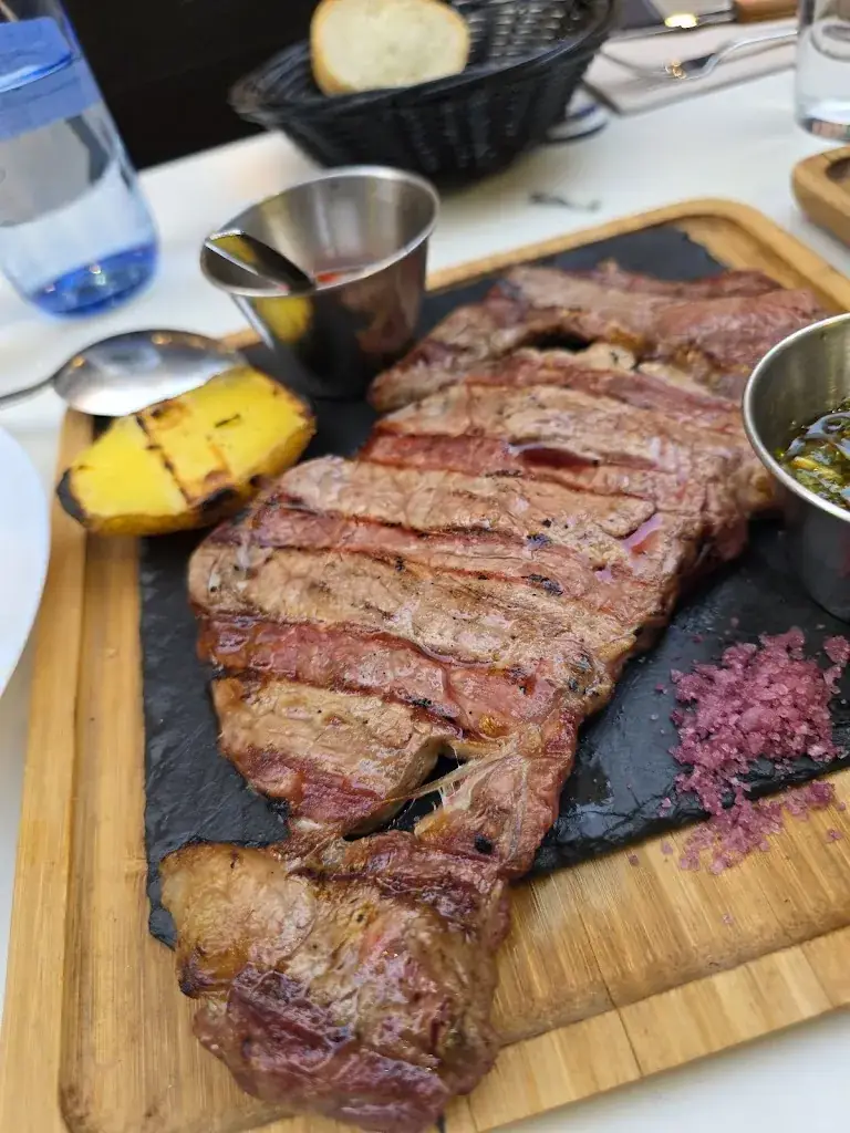 Colleen Puentes_Asado Central_Treffen_avis