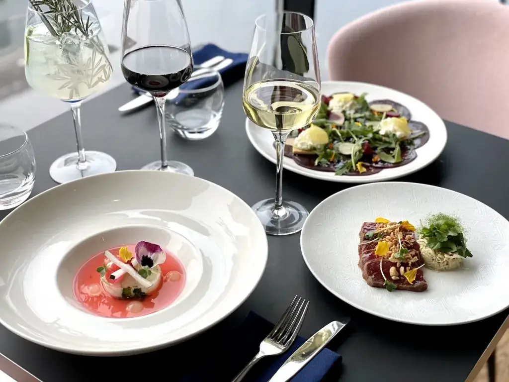 Blue Flamingo_Straßburg_slider_image_3