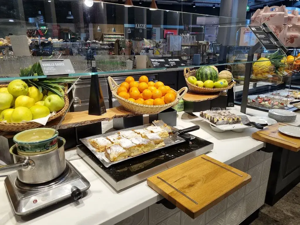 Petr Weiss_Marché Wörthersee_Techelsberg_avis