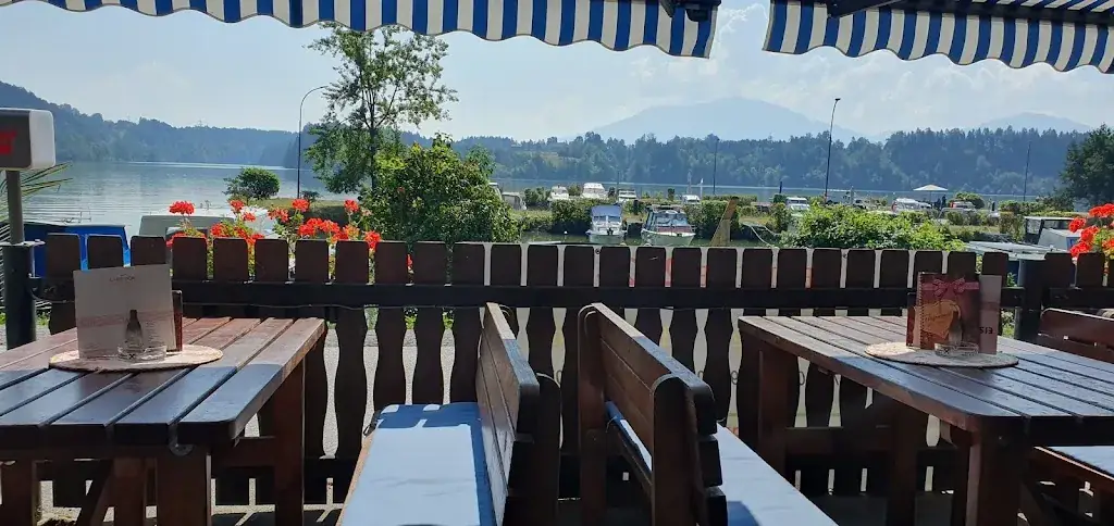 Jan Pinka_Hafenrast Schreiber_Völkermarkt_recensione