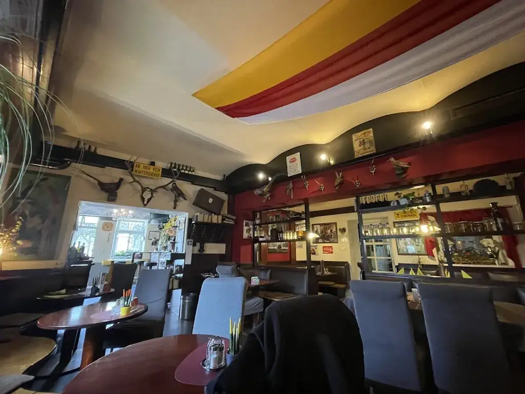 Stauber`s Stadtschenke ristorante a Untere Fellach