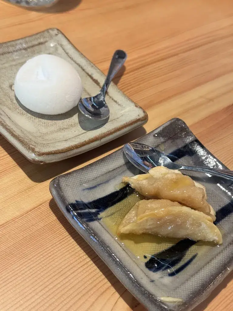 Stephany Oldan_Sibuya Urban Sushi Bar_St. Urban_avis