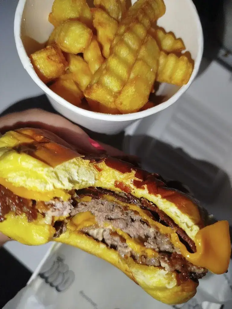 Gema García_Ciro Street_St. Urban_avis