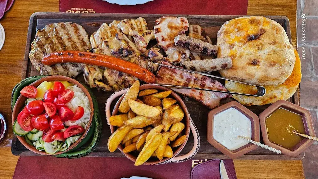 Ethno Restaurant_Eisenstadt Stadt_slider_image_2