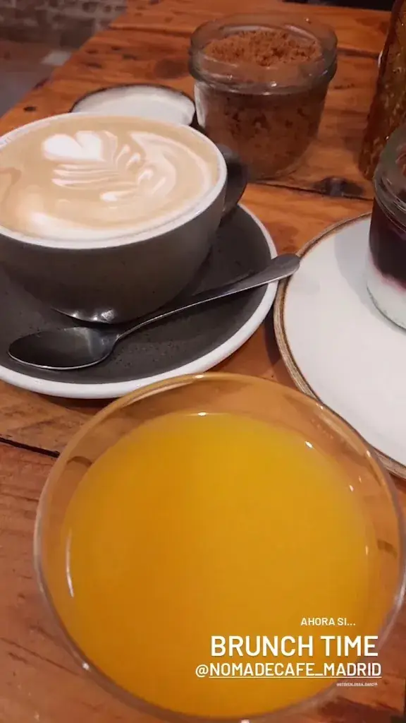 Nomade Cafe_St. Urban_slider_image_2