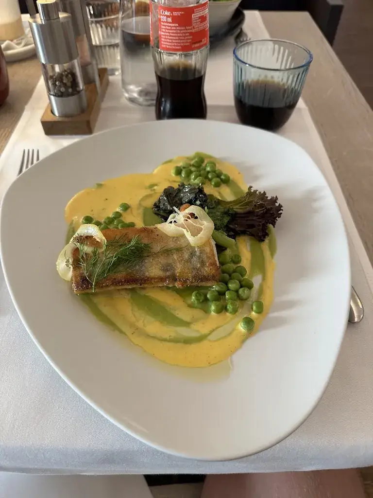 Evan Cox_Eisenstadt Henrici_Eisenstadt_avis