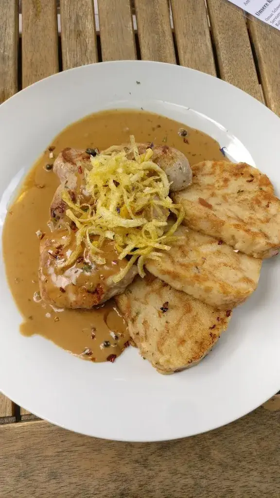 Maurizio Rinder_Hofpassage by Rabina_Eisenstadt_avis