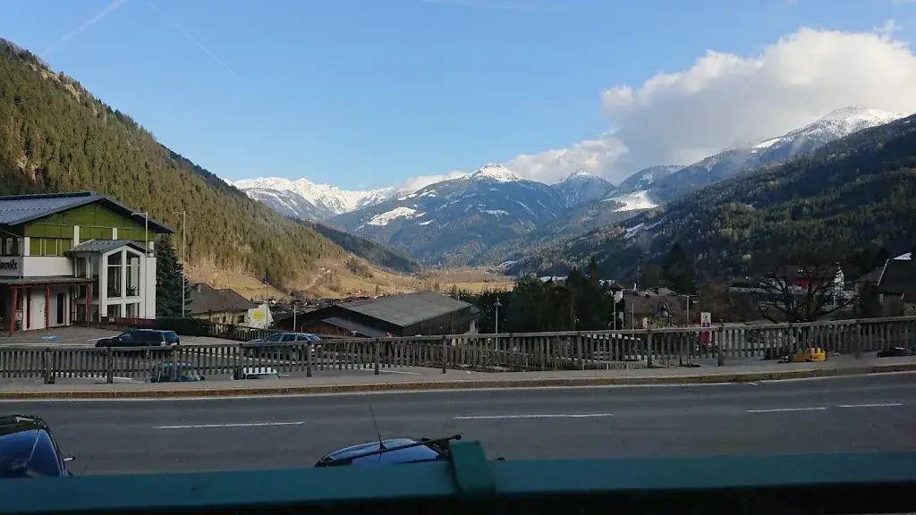 Karmen (K)_Tauernstüberl_Winklern_avis