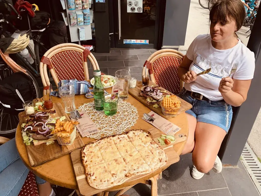 Bernhard Kaponig_Turmcafe_Winklern_avis