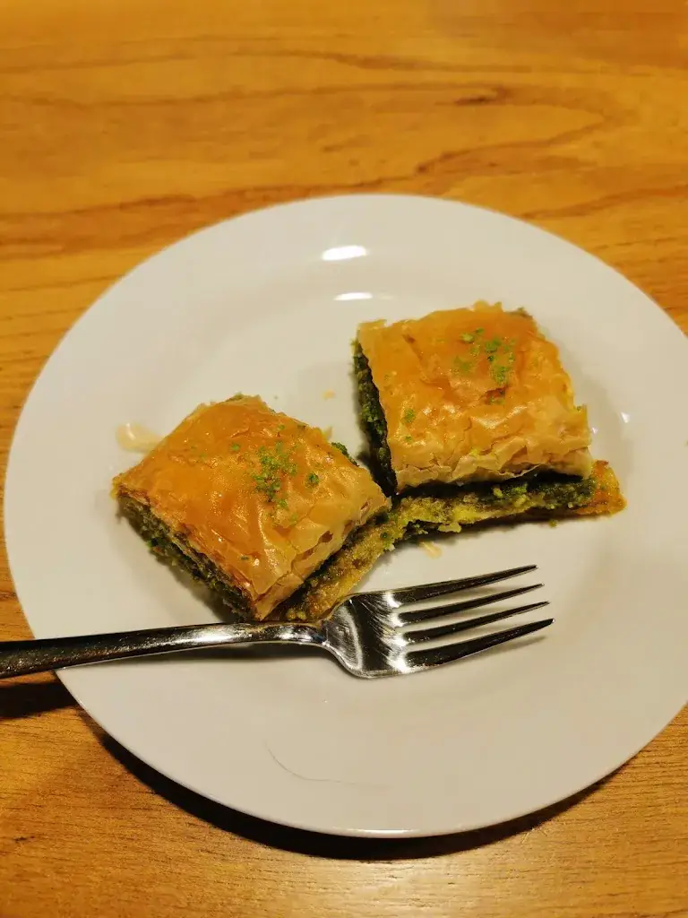 Sören Neumann_Amigo´s Cafe & Restaurant_Absdorf_avis