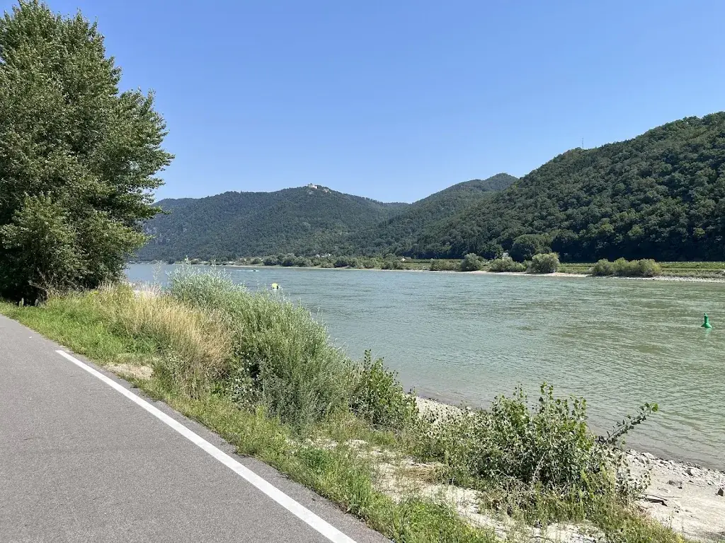 Café-Pub Donauwelle_Aggsbach_slider_image_3