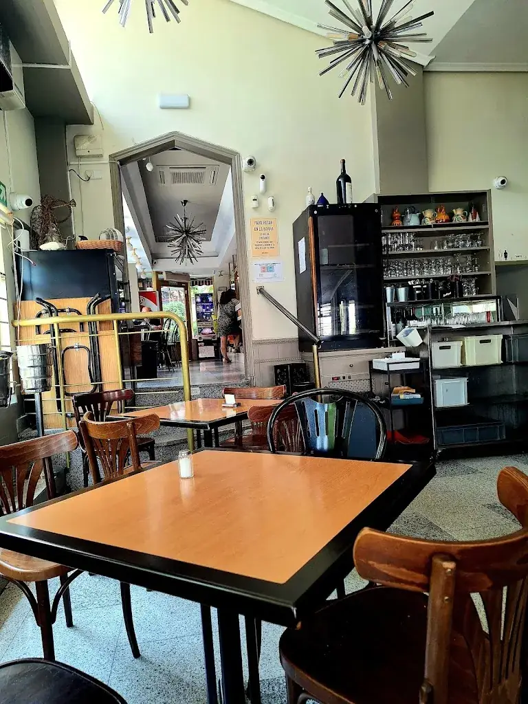 Restaurante Villagodio de la Cruz del Sur_Alland_slider_image_3