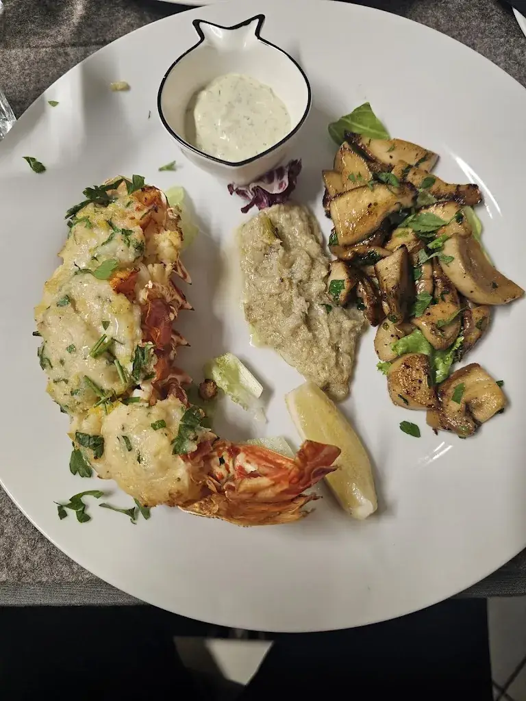 Ruvira Gmbh_Maurizios Fischhalle_Eisenstadt_review