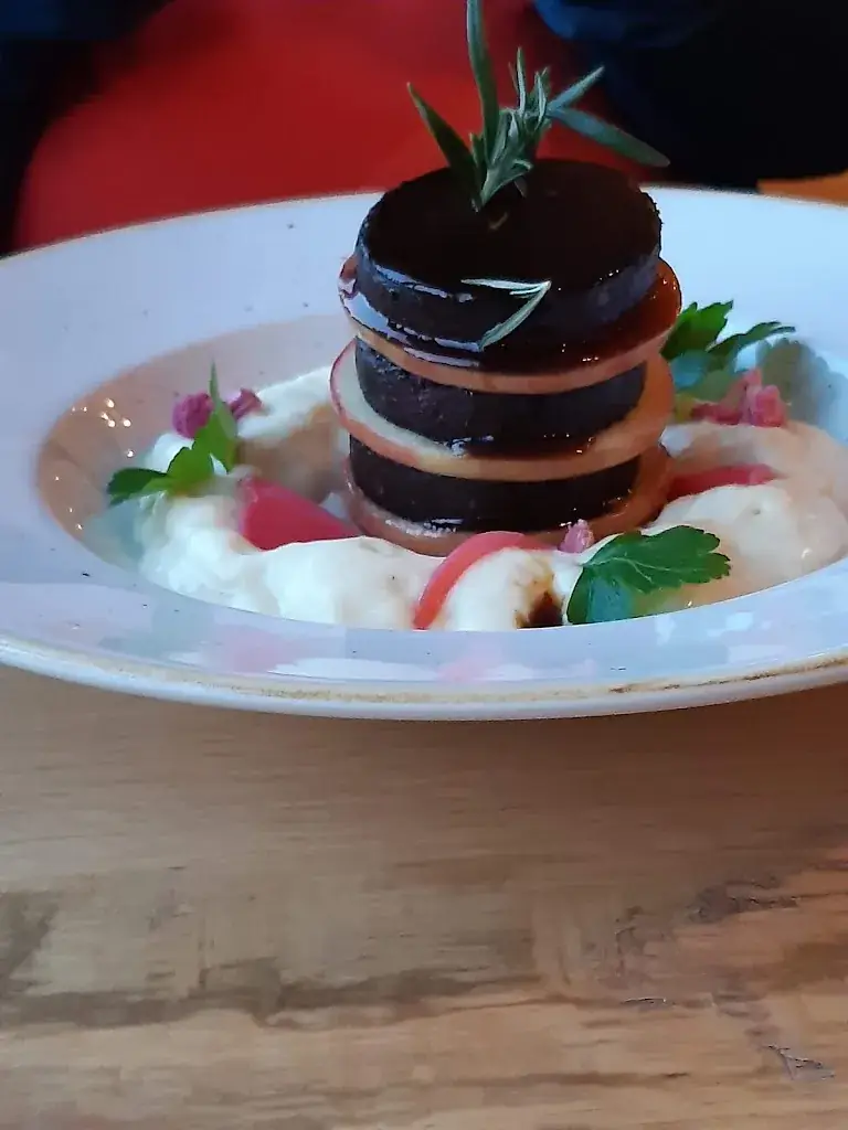 Menu_HORA Restaurant & Weinbar am See_Allentsteig_image_8