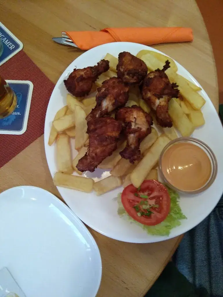 Menu_HAMKUMST DAS WIRTSHAUS*CAFÉ_Altenmarkt an der Triesting_image_4