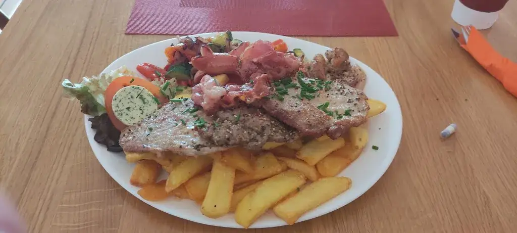 Capitano Giovarco_HAMKUMST DAS WIRTSHAUS*CAFÉ_Altenmarkt an der Triesting_review