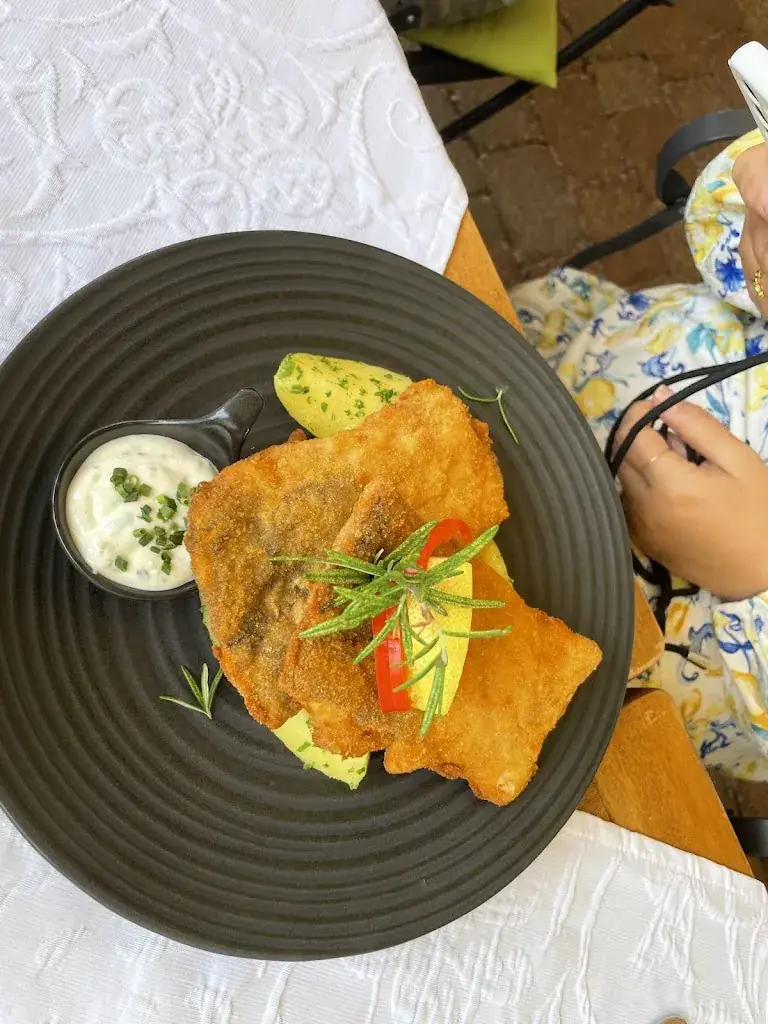 Christoph C (Zilk)_Landgasthaus Bedernik_Achau_avis