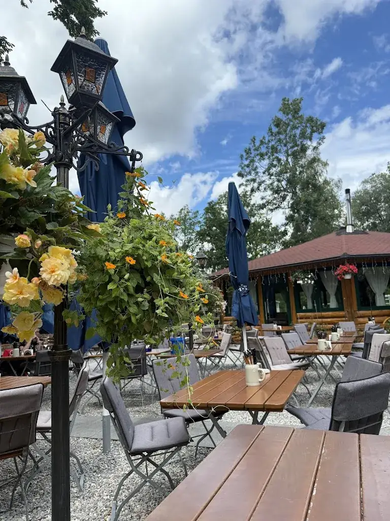 Old Love at the Amper_Achau_slider_image_1