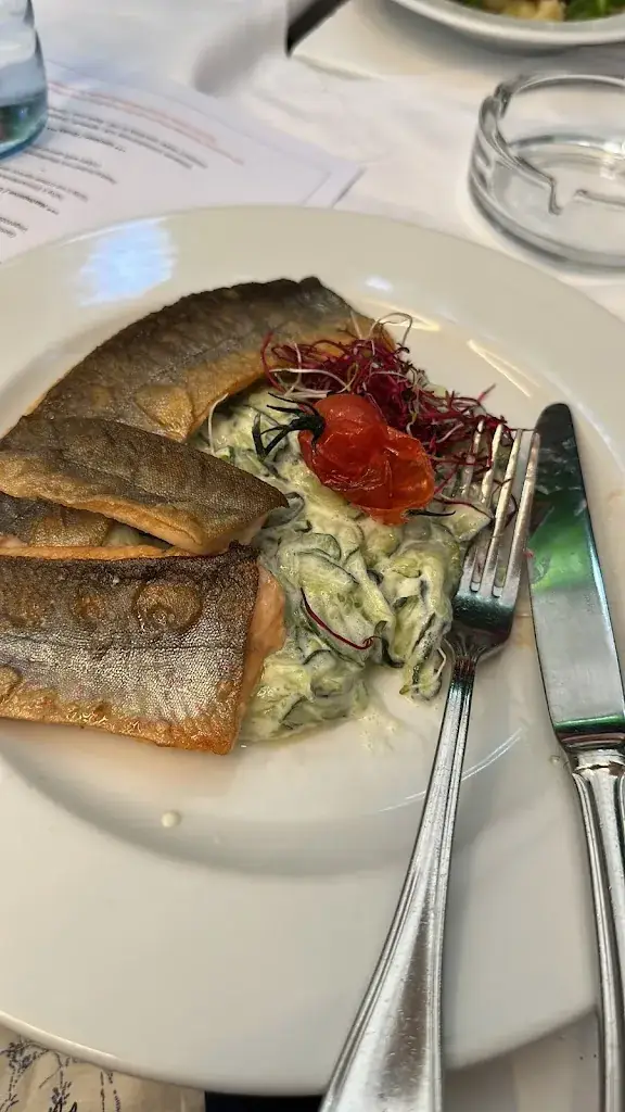 shabeen fatima_Wildenauer's_Achau_avis