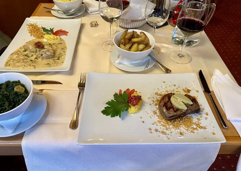 Danica Steinegger_Schwanen Altendorf_Altendorf_review