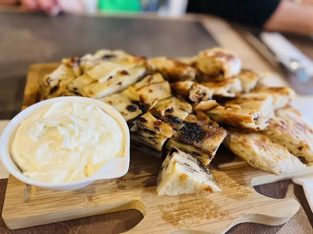 Blero_Bek's_Altendorf_avis