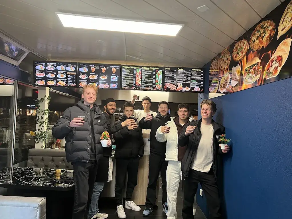 N Mclair_Harlin Pizzakurier-Kebap_Altendorf_review