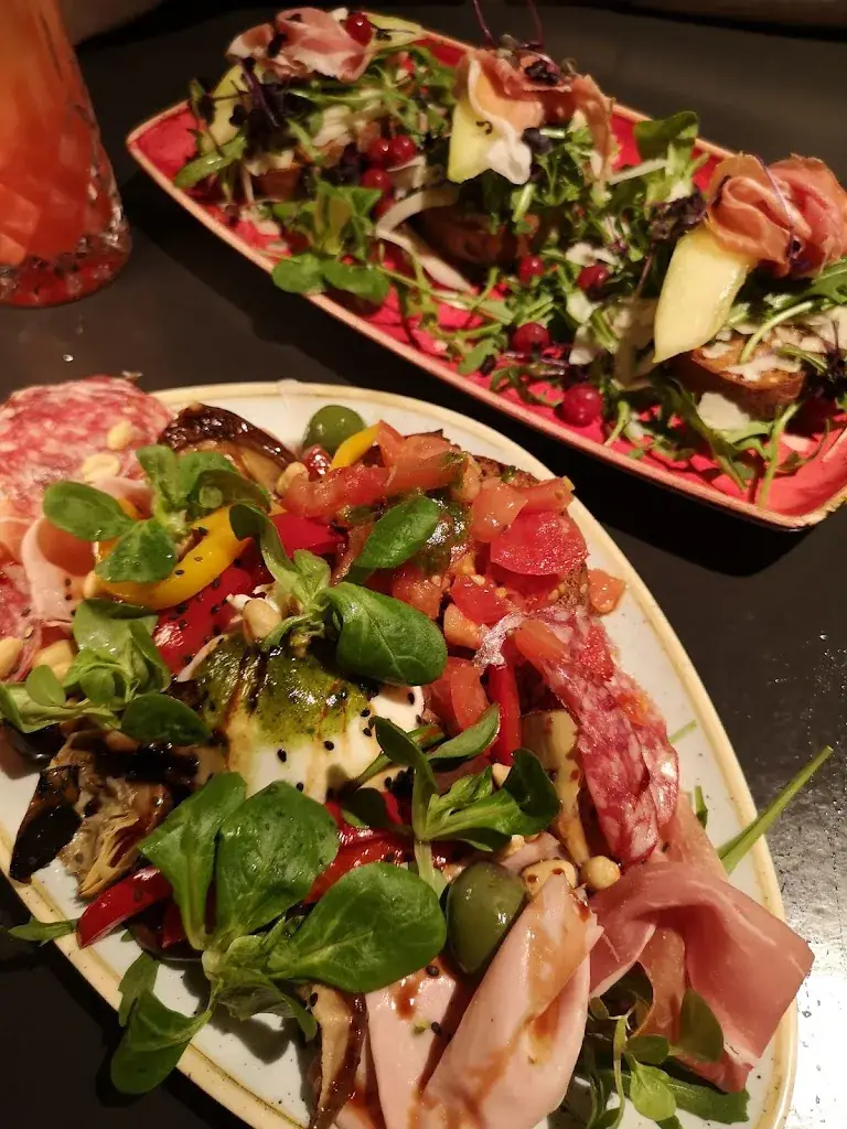 Dragoș Pop_Theatercafé_Altenburg_avis